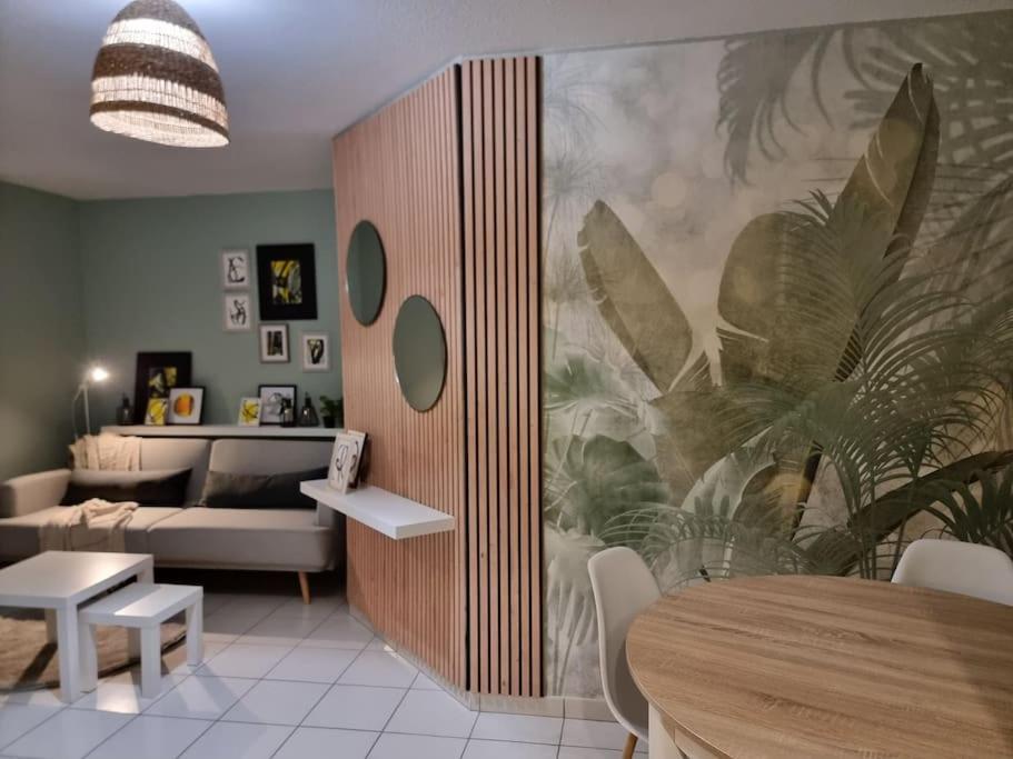 Appartement Cosy Agen Centre Avec Lit King Size Esterno foto