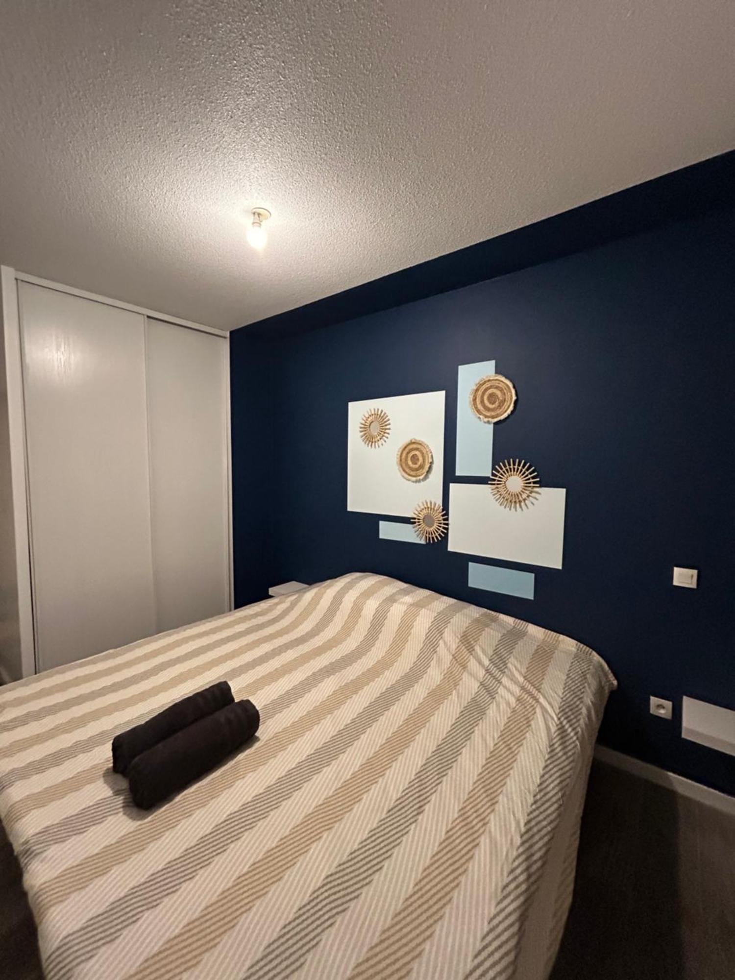 Appartement Cosy Agen Centre Avec Lit King Size Esterno foto